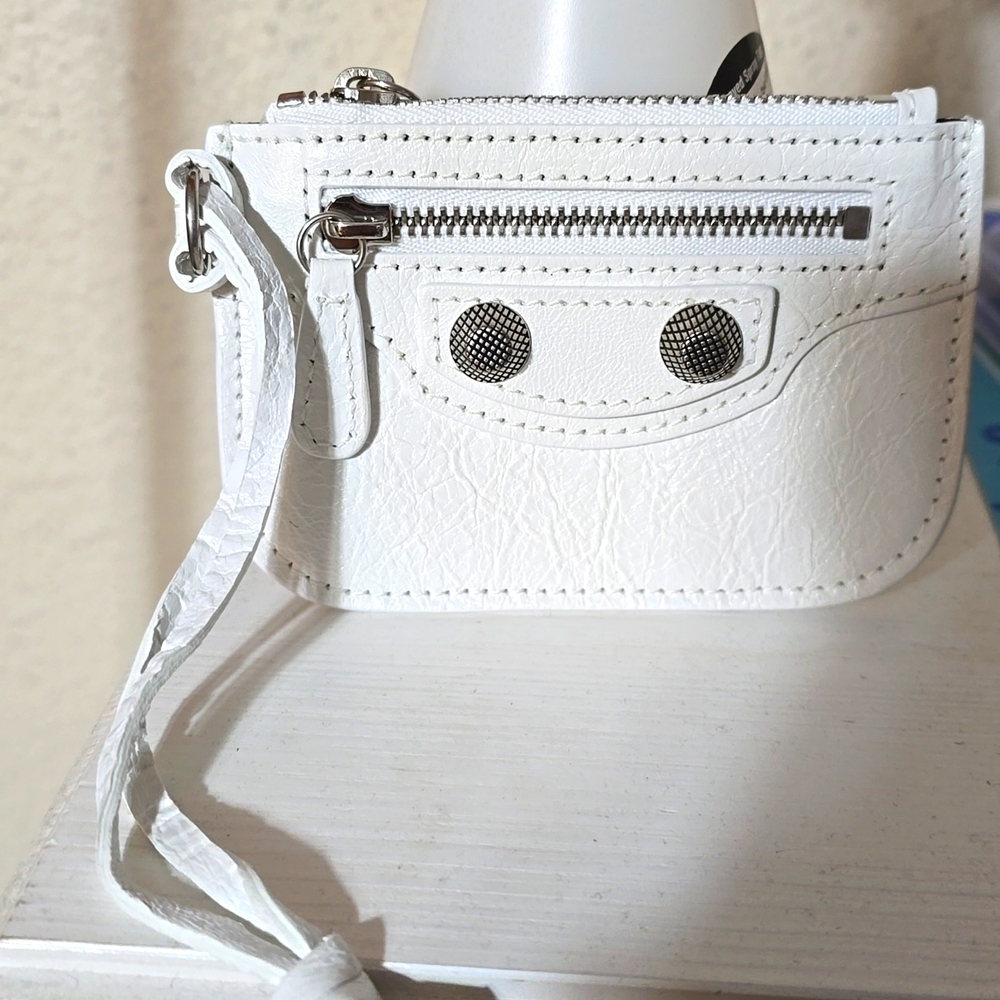 *NWOT* Balenciaga coin purse